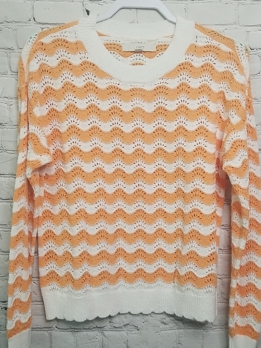 LOFT Orange White Sweater Scalloped Bottom Medium NWT